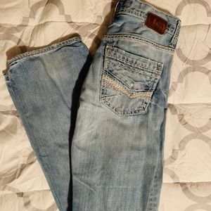 Buckle jeans